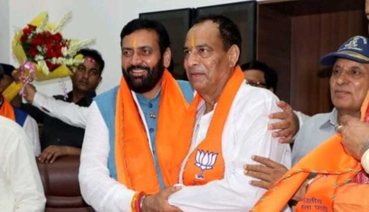 हरियाणा भाजपा में कुछ फेरबदल होने की संभावना है। इसके बावजूद प्रदेश अध्यक्ष मोहनलाल बड़ौली का दोबारा प्रदेश अध्यक्ष बनना लगभग तय माना जा रहा...