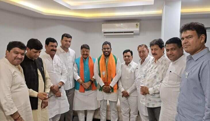 इंदौर में कांग्रेस को बड़ा झटका, सुबह कांग्रेस से नामांकन वापस लेने वाले उम्मीदवार अक्षय कांति बम भाजपा में हुए शामिल