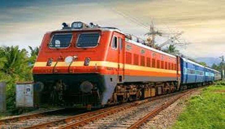 ब्लॉक के कारण रतलाम मंडल की ट्रेने प्रभावित, मरम्मत कार्य के कारण समपार संख्या 196 से छ: घंटे आवागमन प्रभावित