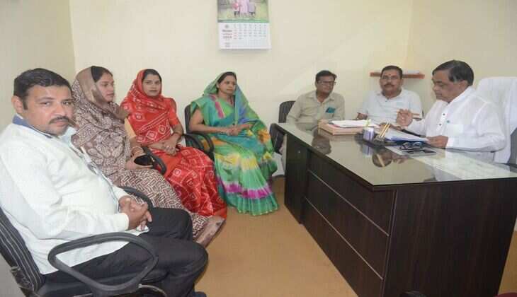 रतलाम / नवरात्री मेले में होंगे उच्च स्तरीय सांस्कृतिक कार्यक्रम, सामान्य प्रशासन सलाहकार समिति की बैठक संपन्न