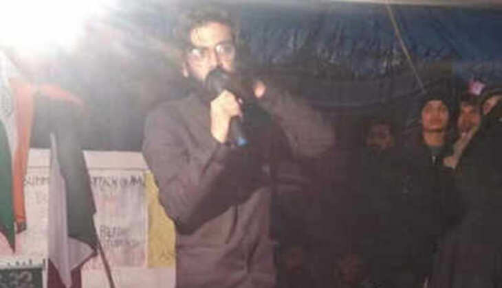 देशद्रोह के आरोपी शरजील इमाम को लेकर पटना से दिल्ली रवाना हुई पुलिस, जहानाबाद से किया गया था गिरफ्तार