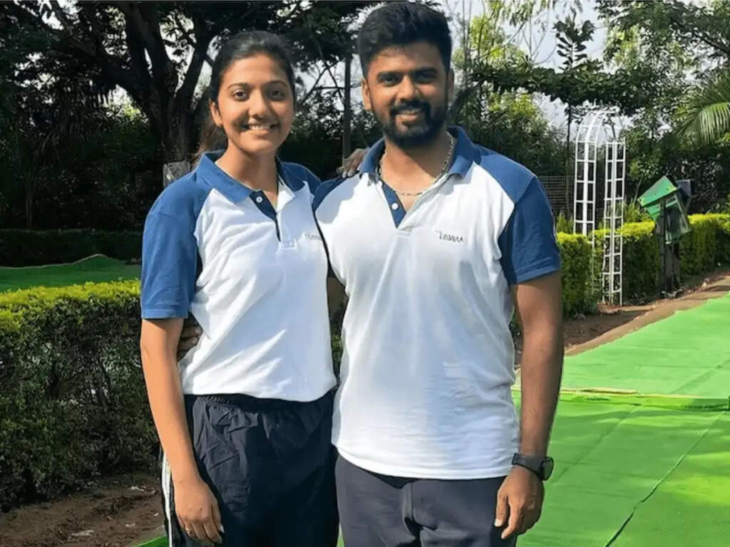 IAS Sucess Story: भोपाल की बेटी ने एक झटके में पास की भारत की सबसे मुश्किल परीक्षा, खूबसूरती में बॉलीवुड एक्ट्रेस को देती है मात, जानें इनका फर्श से अर्श तक का सफर