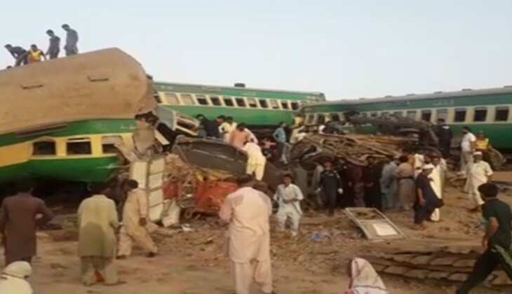 Pakistan Train Accident / पाकिस्तान में भीषण रेल हादसा, दो यात्री ट्रेनें टकराईं, 50 यात्रियों की मौत की सूचना