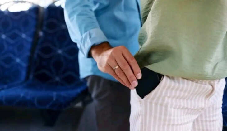 ट्रेन में हो जाता है अगर आपका मोबाइल गुम