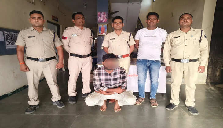 The accused of smuggling