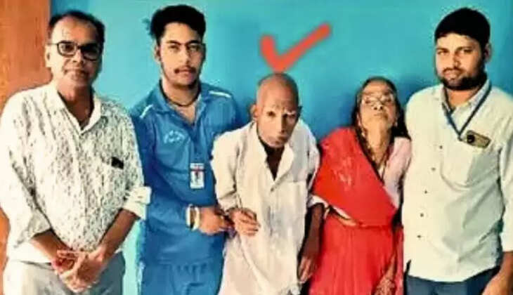 10 साल बाद मां-बेटे का मिलन