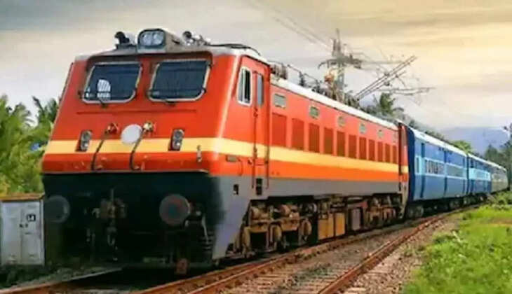 Indore-Nainpur Panchvalley train
