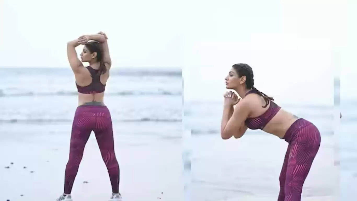 akansha puri photo