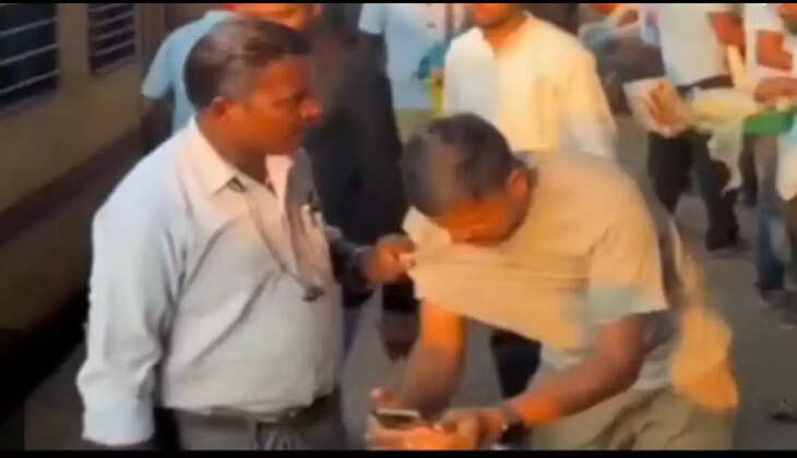 जबलपुर स्टेशन 