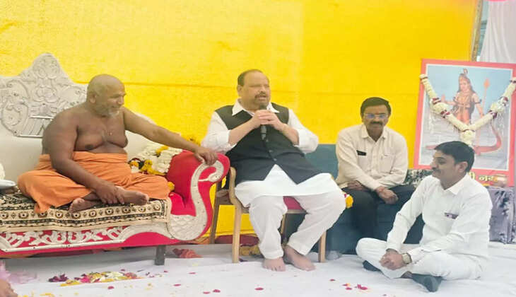 नगर परिषद की मांग पर संत श्री की उपस्थित में फाउंडेशन 