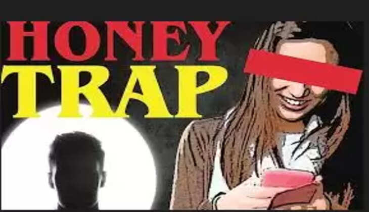 वकील को हनीट्रैप में फंसाकर 10 लाख रुपये मांगे