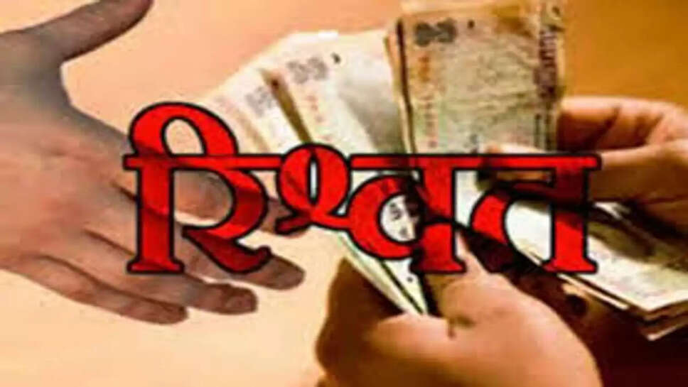 निर्वाचन के लिए 6 वर्ष की काल अवधि के लिए निरर्हित