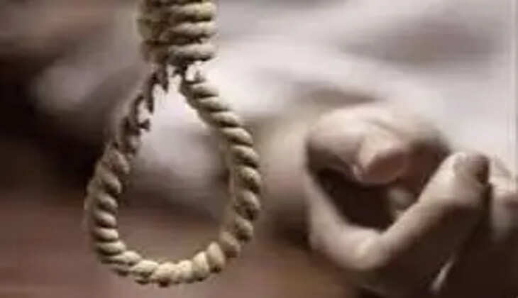 दसवीं की छात्रा खुशी ने घर में लगाई फांसी, परिवार में पसरा मातम