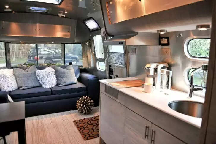 Uber Motorhome