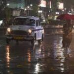 West Bengal: कोलकाता समेत दक्षिण बंगाल के कई जिलों में तूफान के साथ भारी बारिश, 6 लोगों की मौत